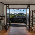 Haus Konthe, شقة